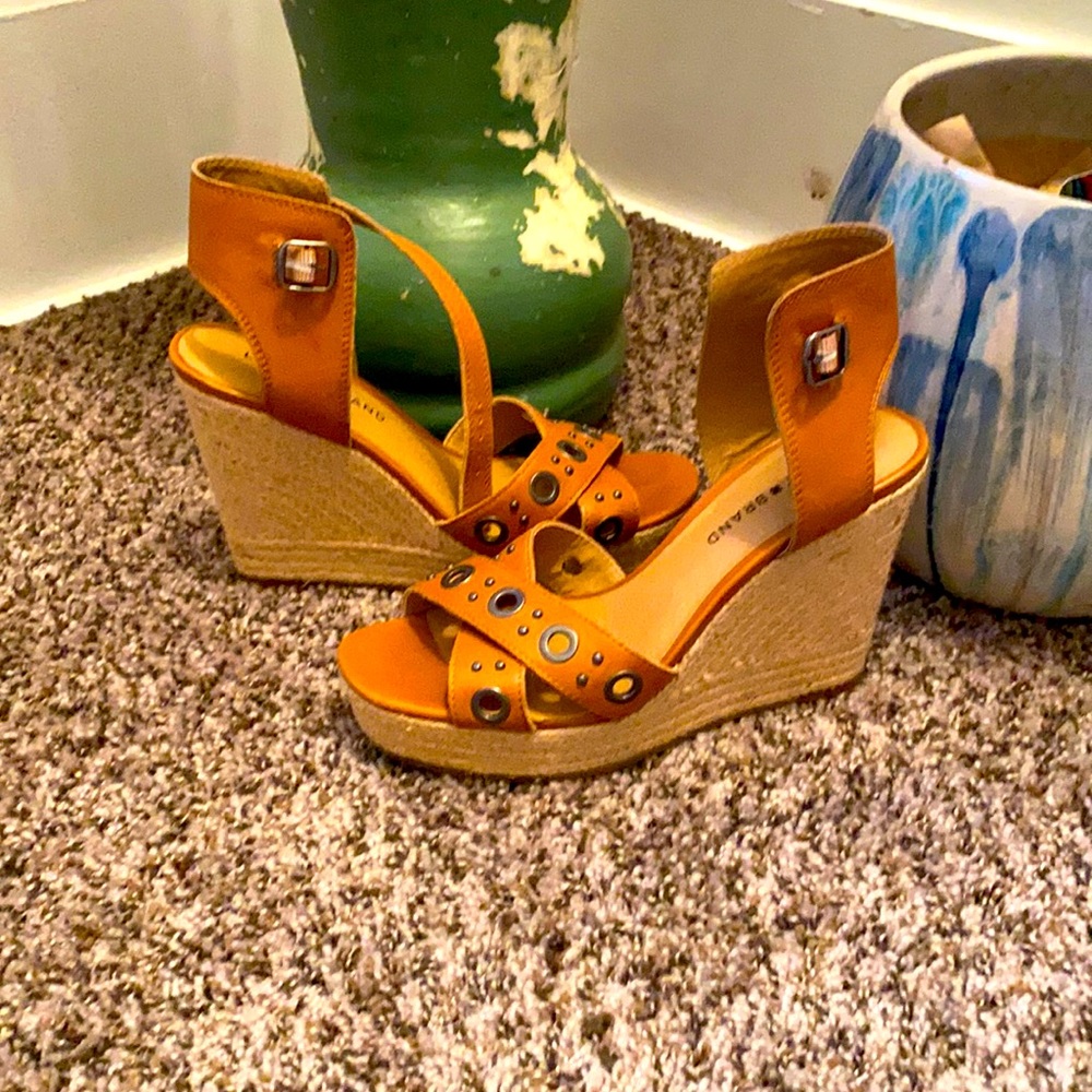 Lucky Brand Leather wedges